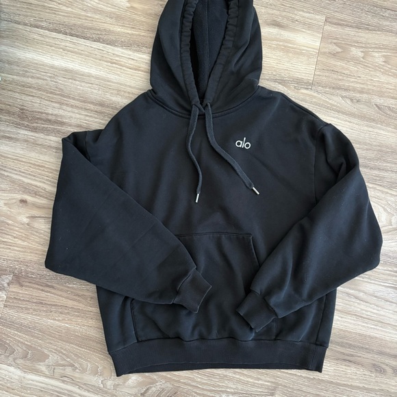 ALO Yoga Tops - Alo Yoga Black Hoodie